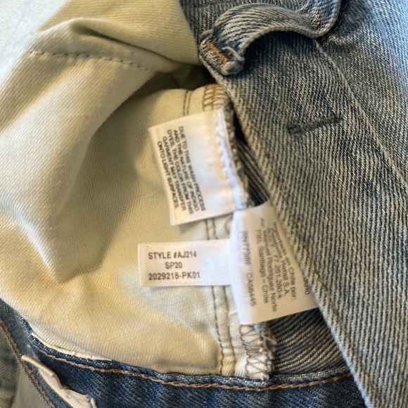 Madewell The Mom Jean Distressed Light Wash High Rise Sz 25 - Picture 11 of 11